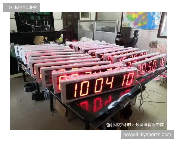 游泳赛事推进智能计时设备升级提升数据准确度，游泳比赛水上计时器